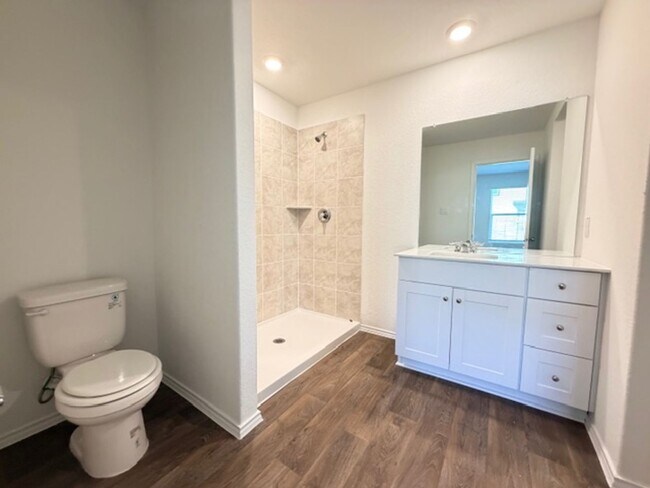 Building Photo - First Time Rental - Move In Ready 4 bedrooms - 2 year lease option