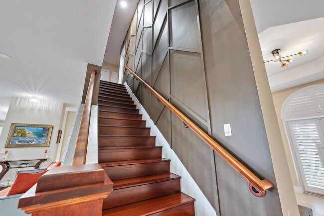 Building Photo - 703 Ramie Ct