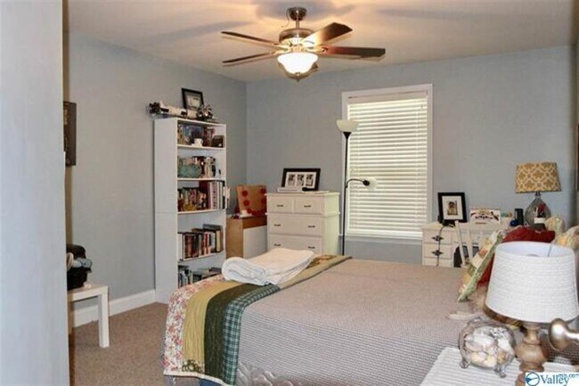 Building Photo - 123 Autumn Haven Ln