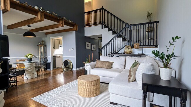 Building Photo - 64 Michigan Ct