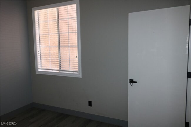 Building Photo - 2841 Dunstan Way