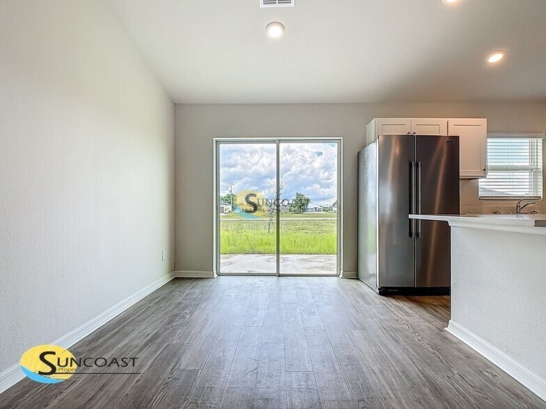 Building Photo - 6251 W Whispering Dr