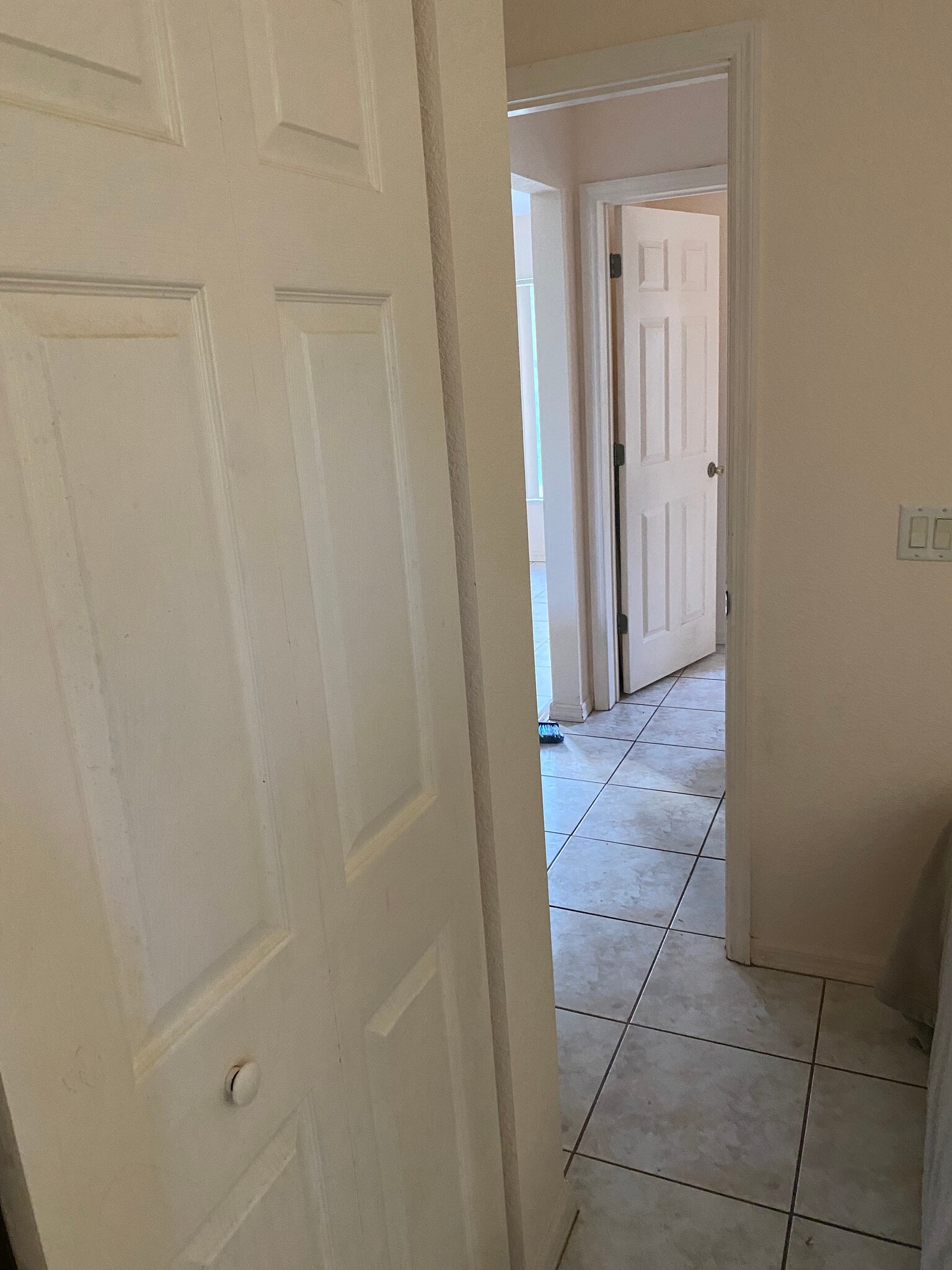 Building Photo - 11812 D Allyon Dr