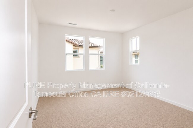 Building Photo - 45139 Via Vela