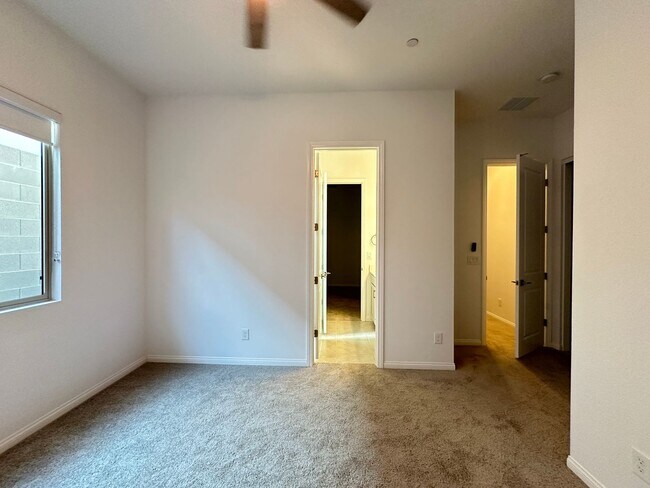 Building Photo - Summerlin Home for Rent