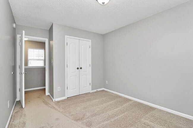 Building Photo - Charming 3BD/2.5BA Home in Matthews, NC!