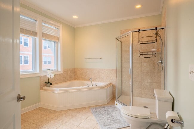 Building Photo - Fresh and Salty @ 608 Carolina Beach Ave. S. #202