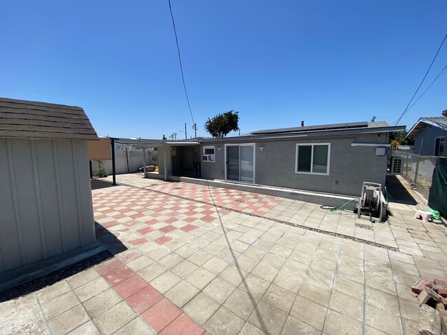 Building Photo - 15522 Claretta Ave
