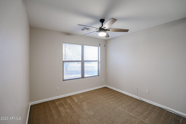 Building Photo - 10514 W Foothill Dr