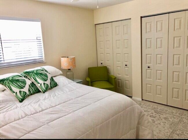 Building Photo - 1225 Carlton Ct