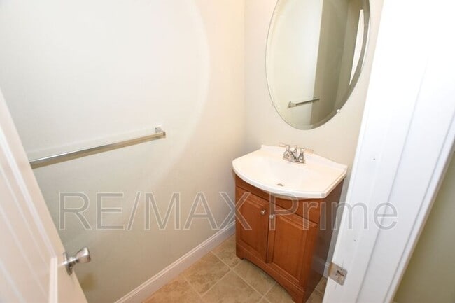 Building Photo - 4923 Krick St