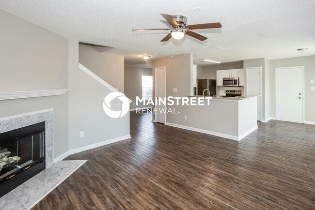 Building Photo - 4 Bedroom Pet-Friendly Home in Charlotte, ...