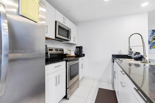 Building Photo - 25872 SW 139th Path