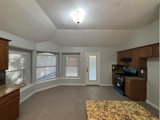 Building Photo - 5616 Indian Hill Dr