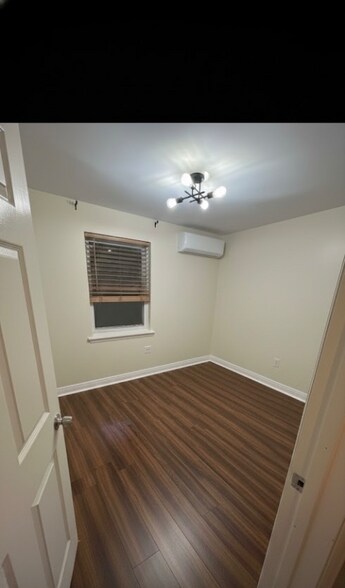 Building Photo - 429 Revere Ave