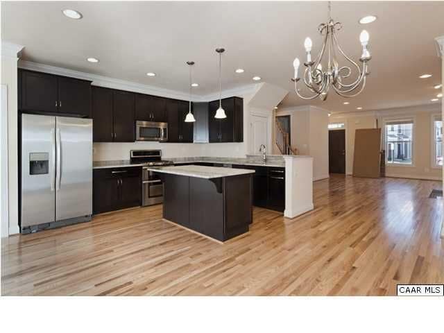 Building Photo - Templehof