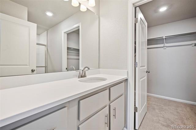 Building Photo - 9264 Lytle Grv