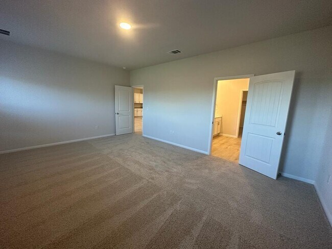 Building Photo - 2508 Indian Clover Trl