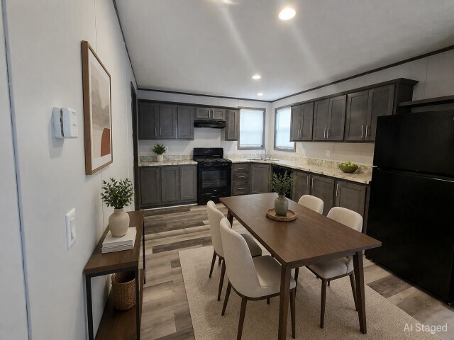 Building Photo - 725 Juliet Dr