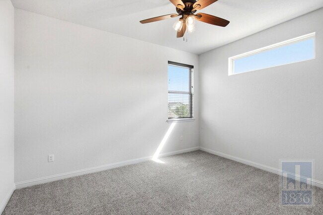 Building Photo - 8309 Greyhawk Cv