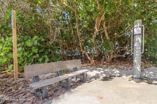 Building Photo - 141 E Exeter St