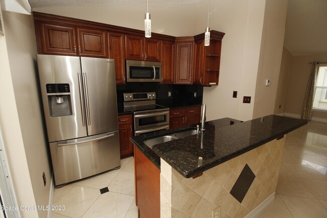 Building Photo - 2729 Maderia Cir