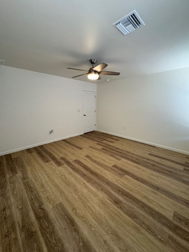 Building Photo - East- NEW BUILD 3 Bedroom rental homes!