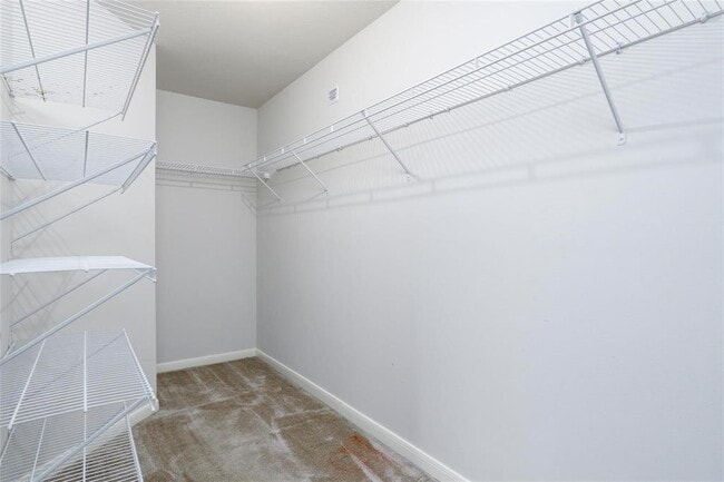 Building Photo - 15418 Forest Creek Farms Dr