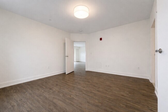 Building Photo - 20 Penniman Rd