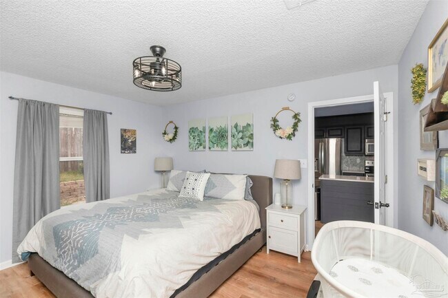 Building Photo - 1512 Galvin Ave