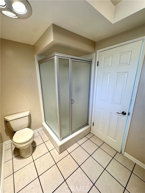 Building Photo - 2319 La Sierra Way
