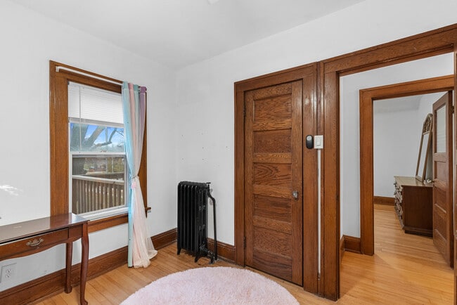 Building Photo - 1136 Fond Du Lac Ave