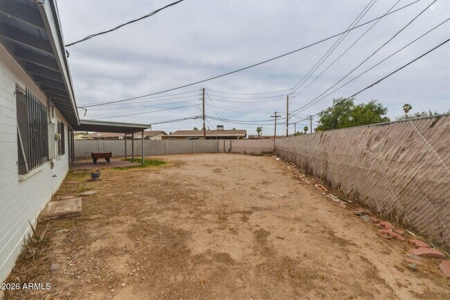 Building Photo - 3636 W Keim Dr