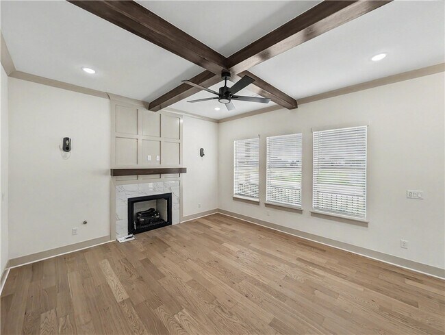 Building Photo - 7671 Scenic Vly Ave