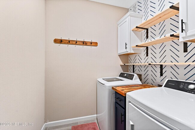 Building Photo - 10206 Powell Creek Ct