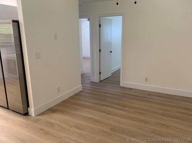 Building Photo - 2889 SW 19th Pl
