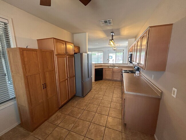 Building Photo - 1676 S 159th Ave
