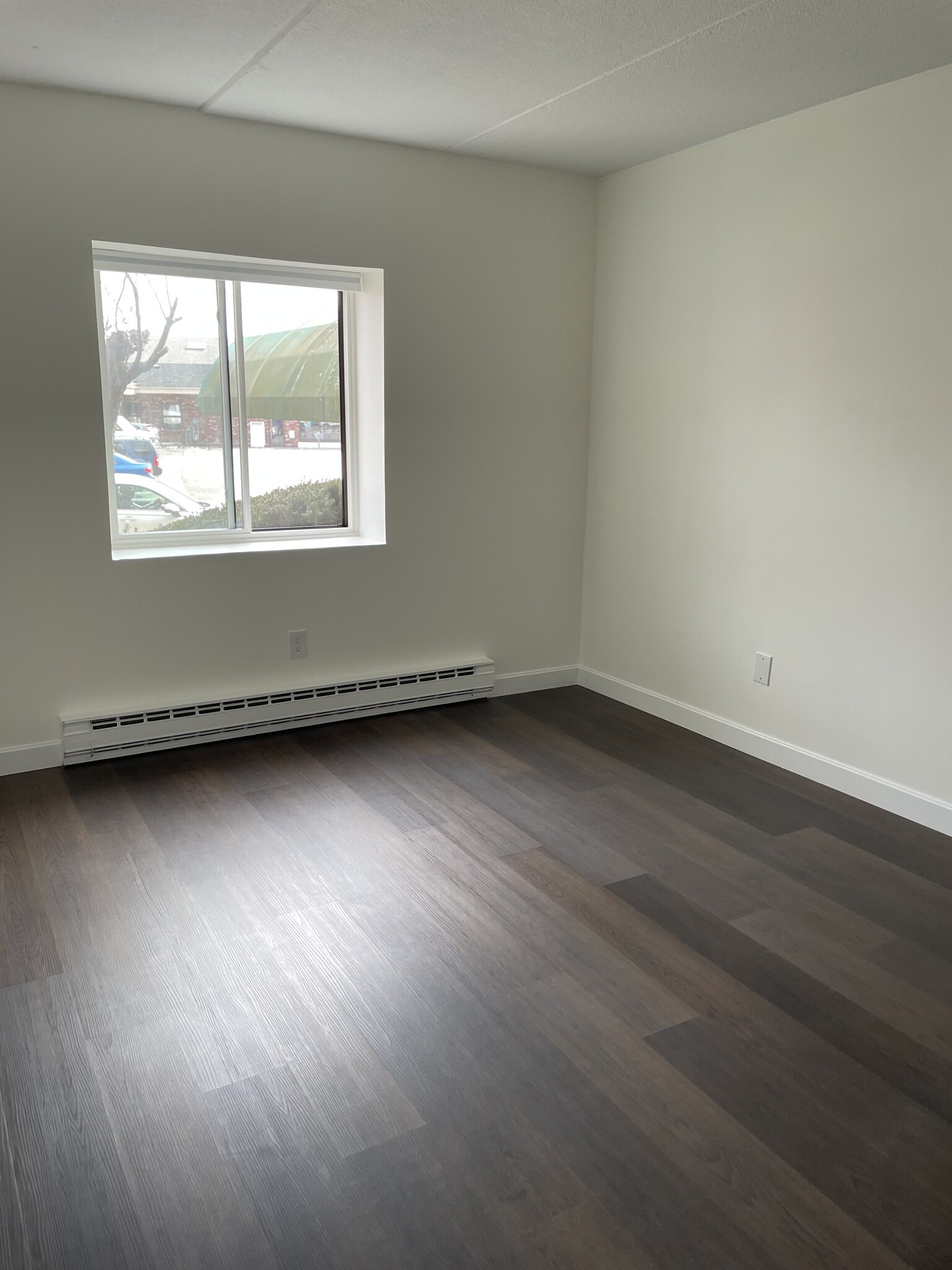 Building Photo - 46 Cochituate Rd