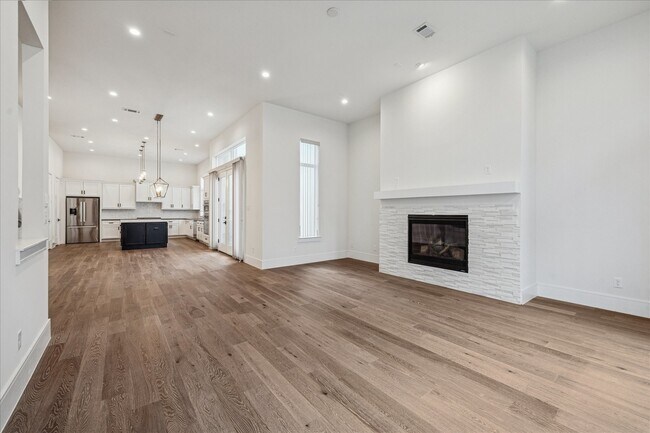 Building Photo - 1659 Bingle Rd