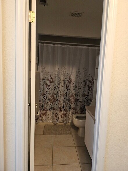 Building Photo - 4202 Brigadoon Cir