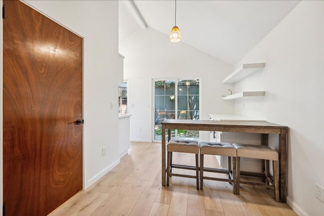 Building Photo - 1307 W St