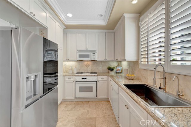 Building Photo - 509 W Balboa Blvd