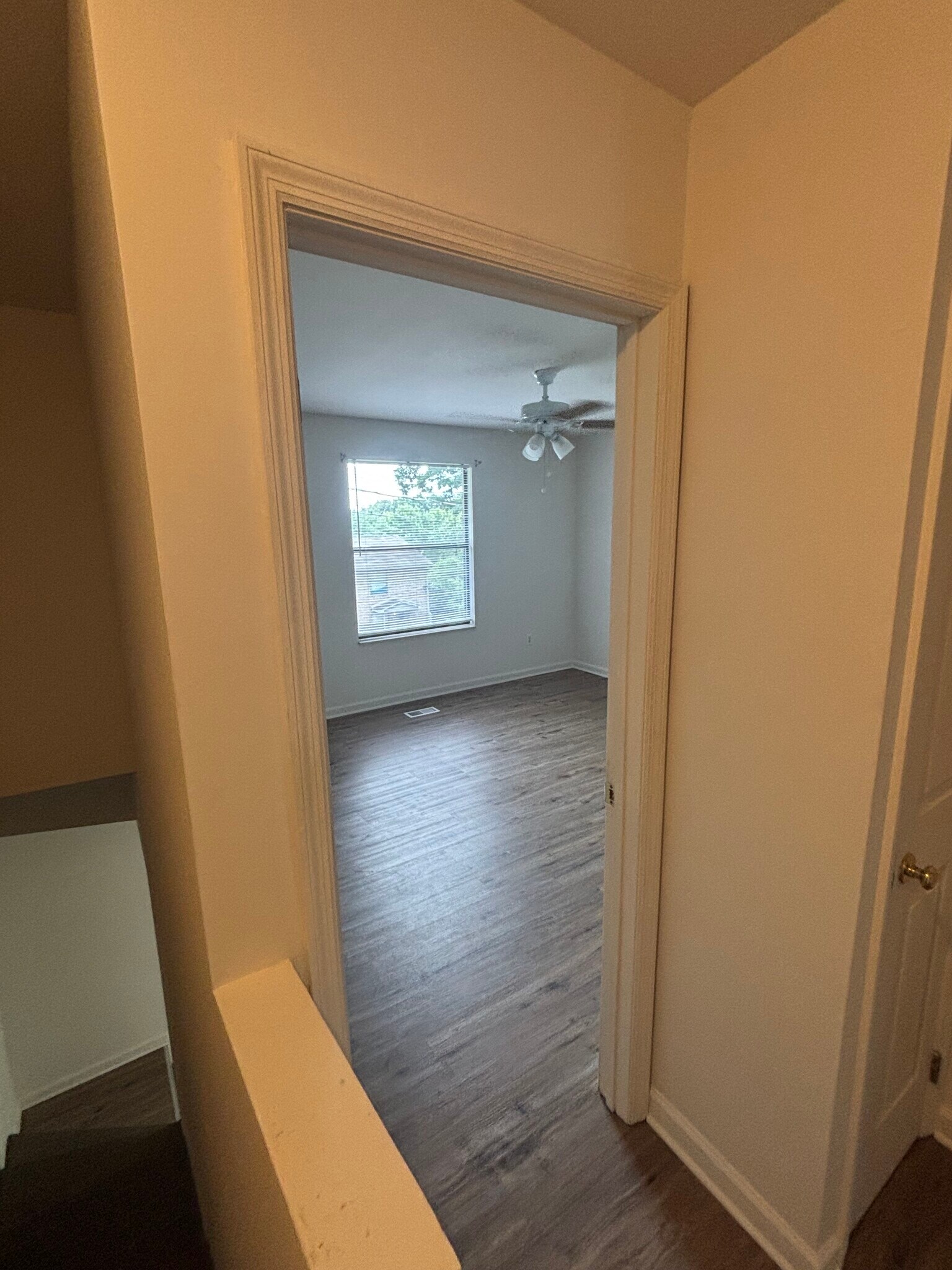 Master bedroom - 11425 Alanridge Ln