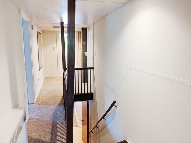 Building Photo - Clark Triplex