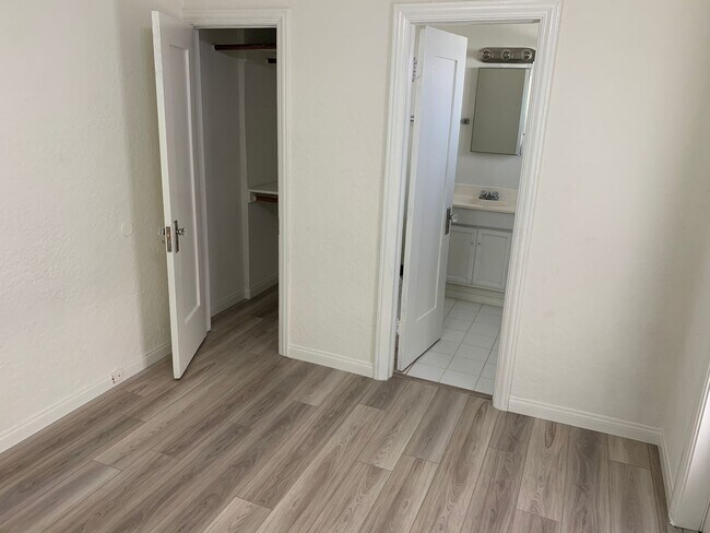 Building Photo - Perfect 1BD/1BA North Park Apartment w/ Private Patio & Garage! Only $1,995/month!