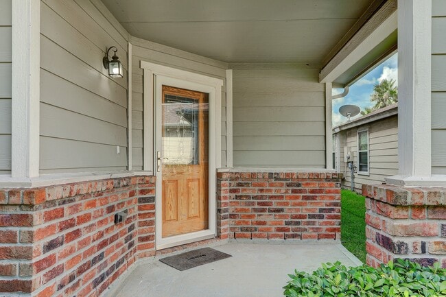 Building Photo - 2718 Skyview Chase Ln