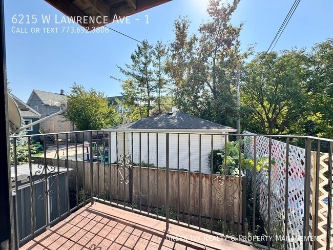 Building Photo - 6215 W Lawrence Ave