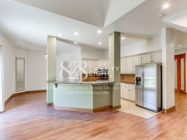 Building Photo - *TOURING NOW!* Spacious Two-Story Brick Brookhaven Beauty 3 Bed/2.5 Bath with All the Extras!