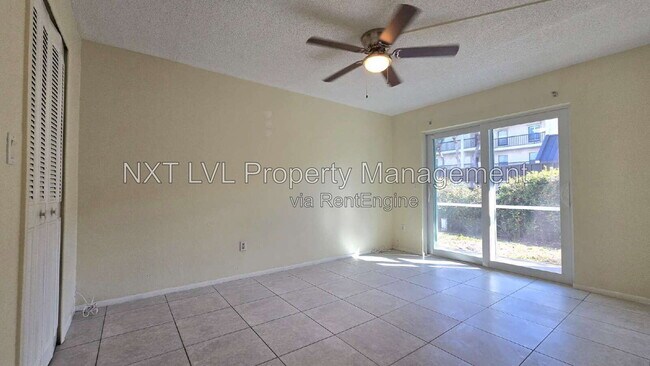 Building Photo - 6777 Winkler Rd