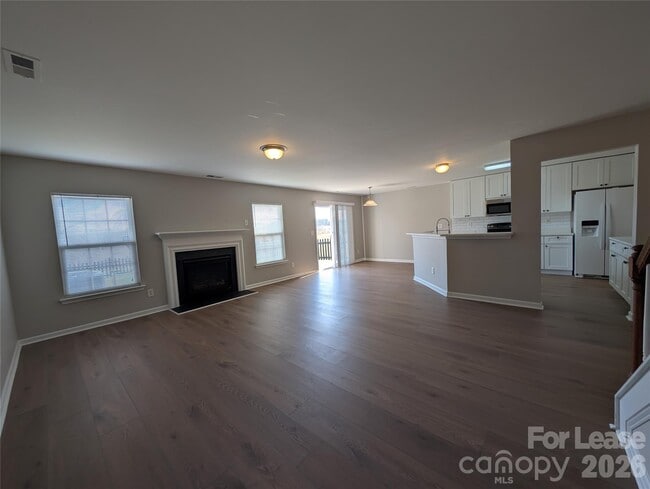 Building Photo - 11307 Breezehill Ln